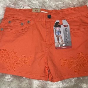 Levi’s Girls Sz 12 Reg Girlfriend shorts. Orange. New with tags